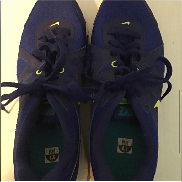 Nike Revolution 2 Running Shoes - Picture 6 of 9